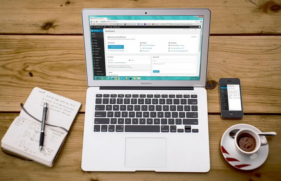 Ghost CMS vs WordPress: A Cloud Architect’s Infrastructure Analysis