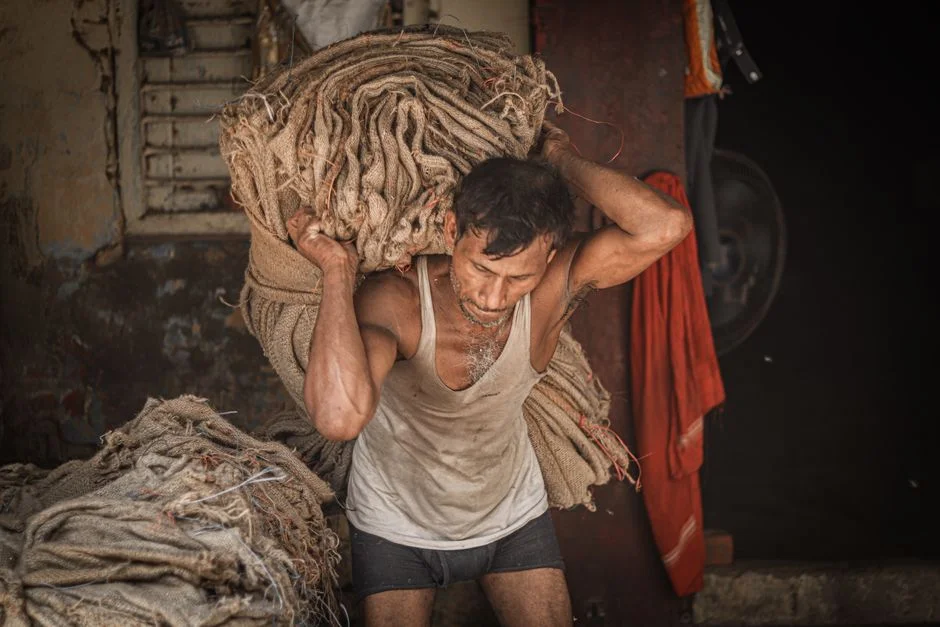 Quantifying the Financial Impact of Manual Work on Business Scalability