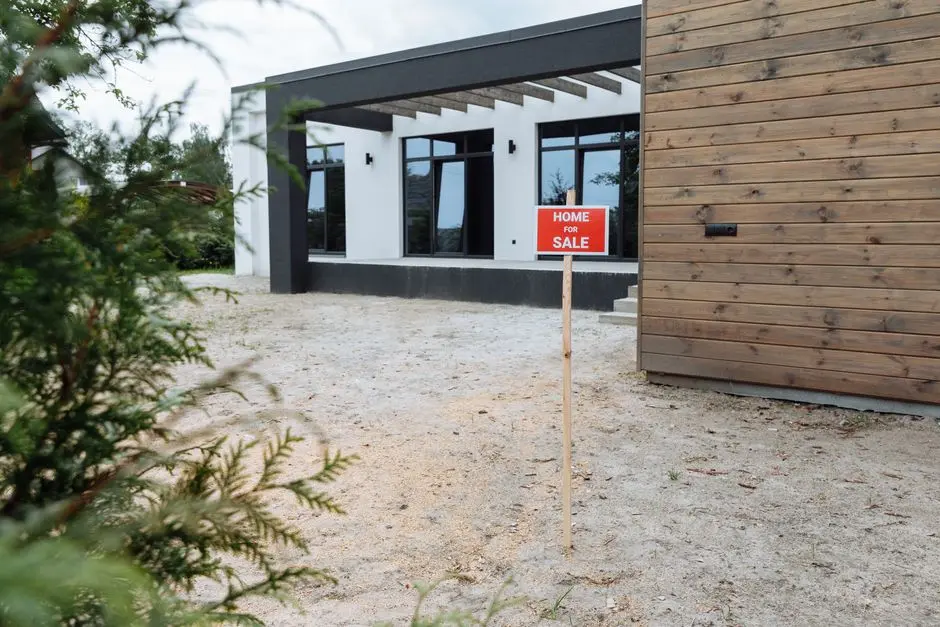 Architecting a High-Performance Property Listing Platform: A Technical Guide