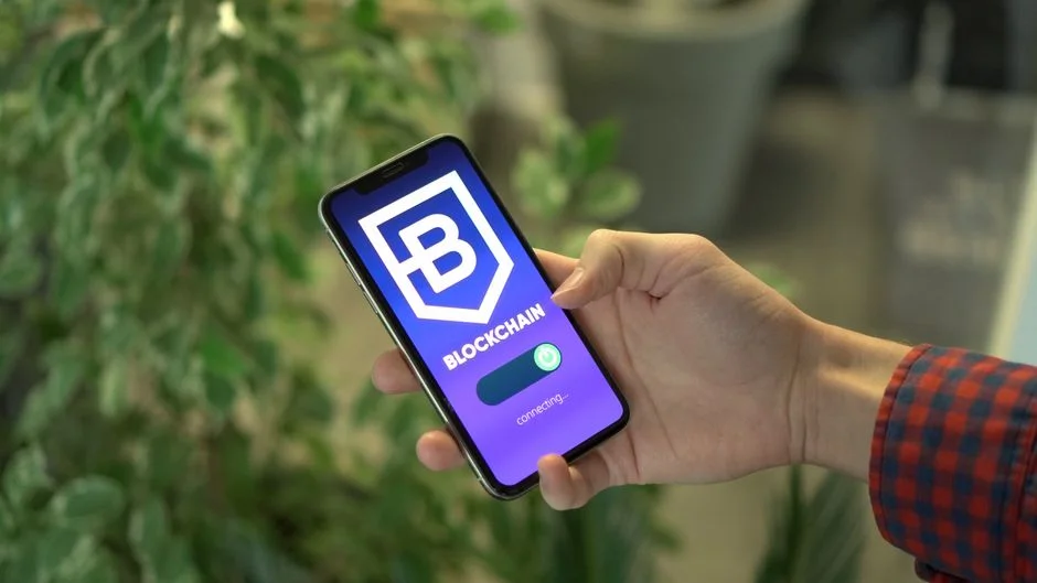 Mobile App Development for Fintech Startups: A Technical Strategy