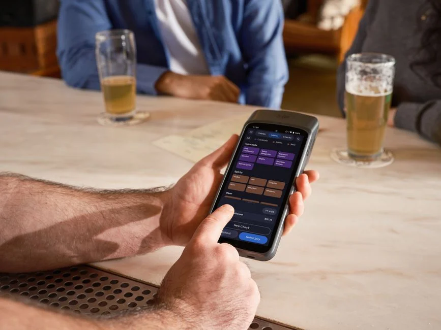 Custom Mobile App Development for Field Service Management: A Technical Strategy