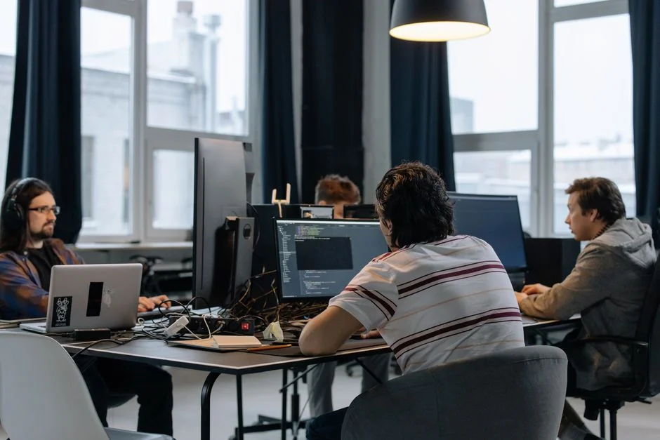 The Technical Founder’s Software Development Outsourcing Guide: Strategy and Execution