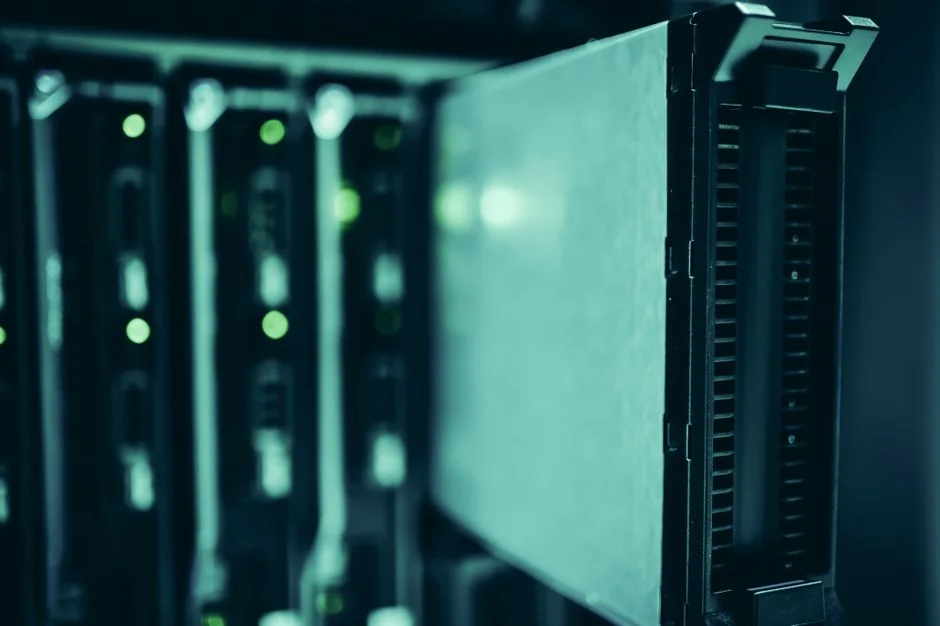 VPS vs Managed Hosting: A Technical Comparison for Developers and CTOs