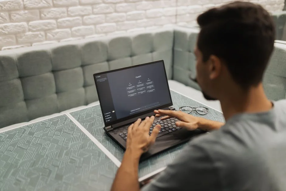 Architecting AI Agents: A Technical Deep Dive into Autonomous Systems for Business