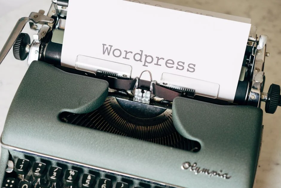 WordPress vs. Squarespace: A Technical Performance Analysis for Small Business