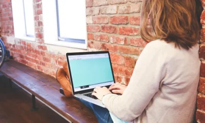 Structuring Founder Vesting Schedules for AI-Driven Startups