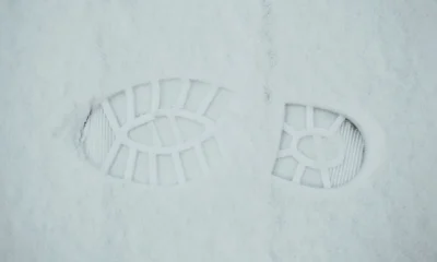 Zero-Downtime PostgreSQL to Snowflake Migration Architectures